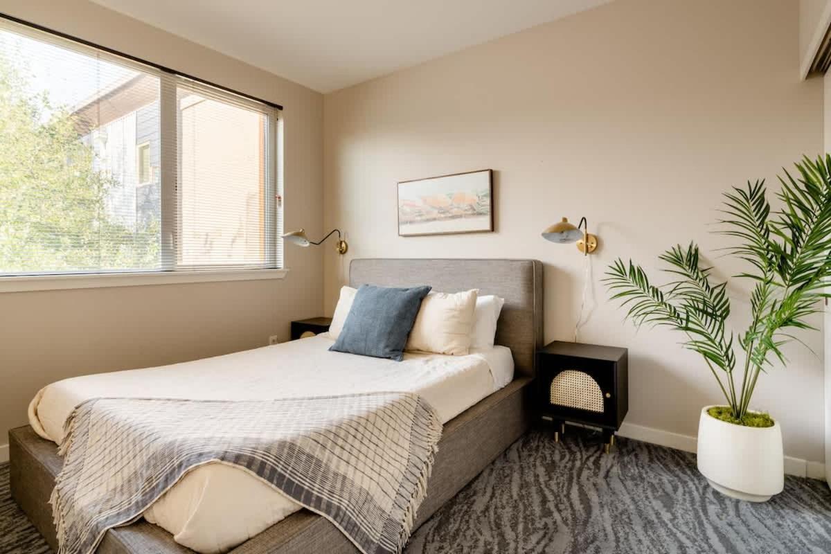 Santa Monica Vibes In Pdx - Food Carts & Roasters Apartment Portland Exterior photo